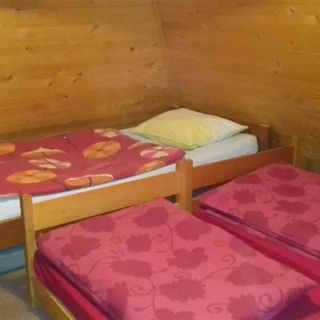 Vikendica Kisa * Travnik
